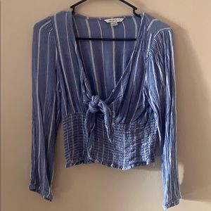 American Eagle crop top